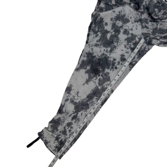 Chico's Zenergy So Slimming Supima Cotton Cloud Print Leggings gray size large - Picture 8 of 11